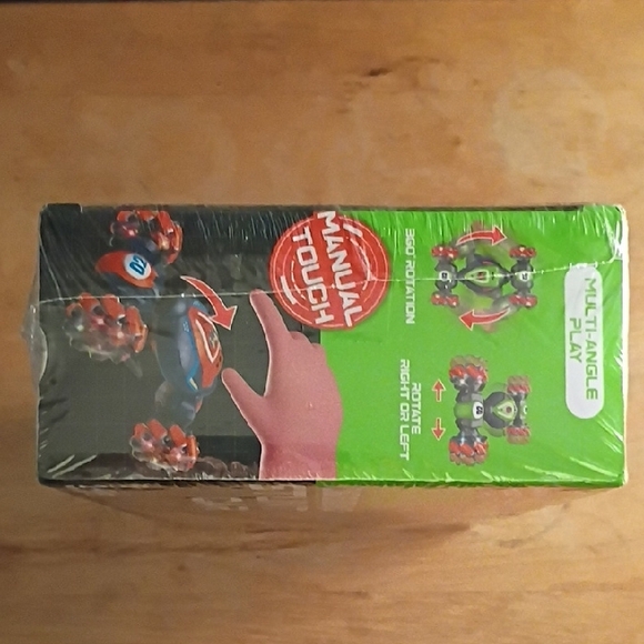 Dynamic Stunt Car with Lights and Music - Picture 3 of 4